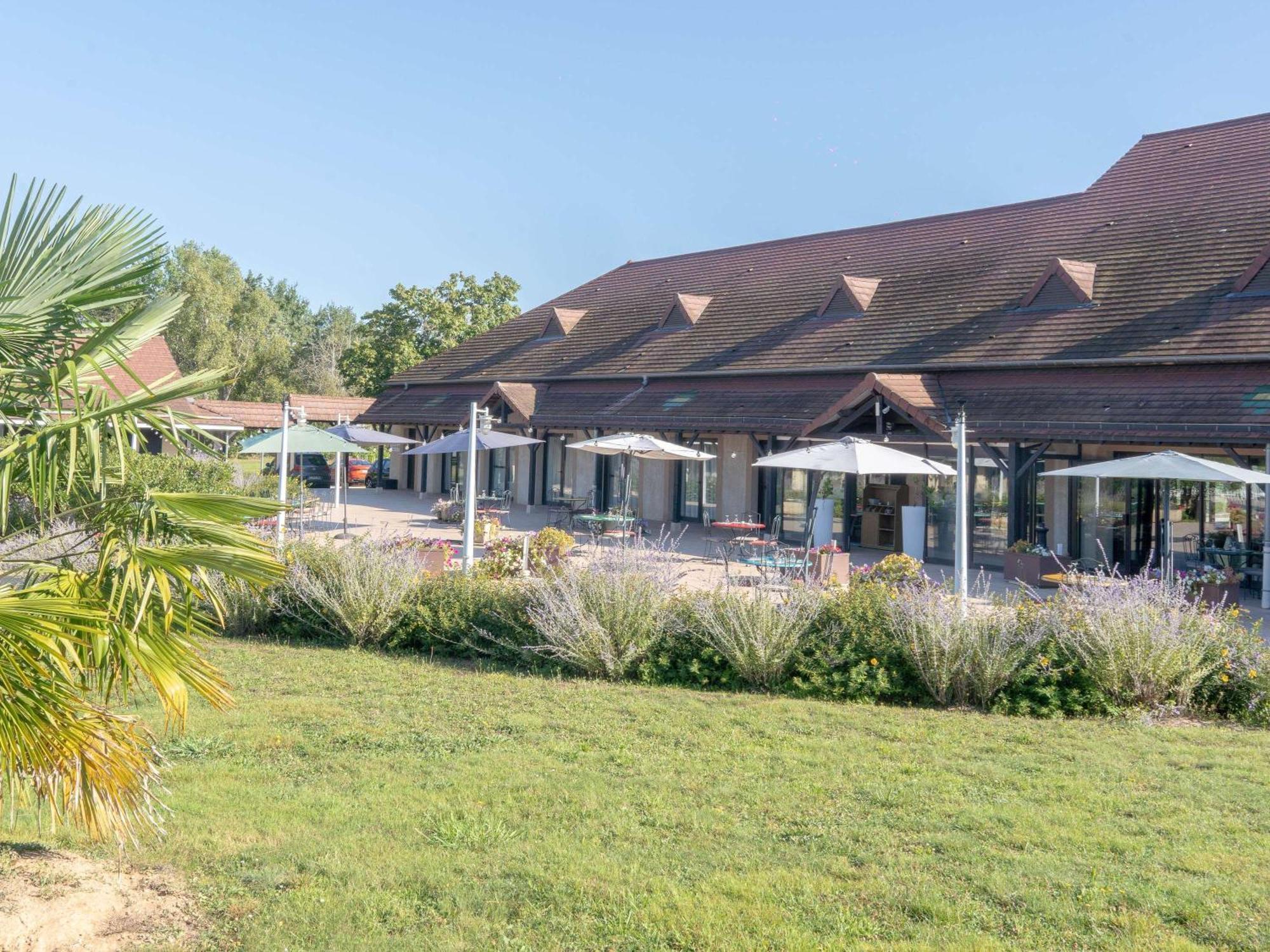 Mercure Auxerre Autoroute Du Soleil Hotel Appoigny Exterior photo